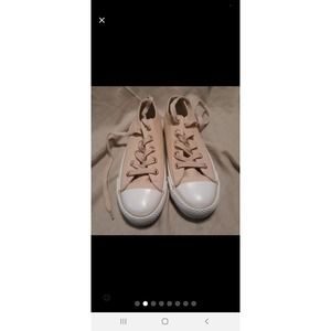 W6 AIRWALK Rose Pink Faux Leather Rubber Toe Sneakers